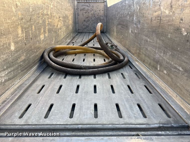 image for item EG7984 2001 Spartan pumper fire truck