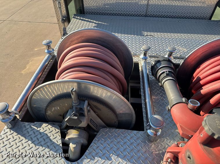 image for item EG7984 2001 Spartan pumper fire truck