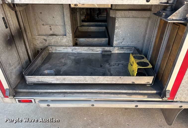 image for item EG7984 2001 Spartan pumper fire truck