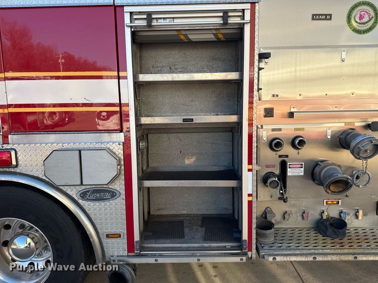 image for item EG7984 2001 Spartan pumper fire truck