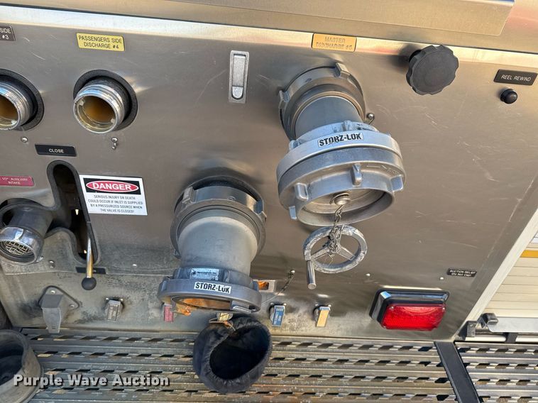 image for item EG7984 2001 Spartan pumper fire truck