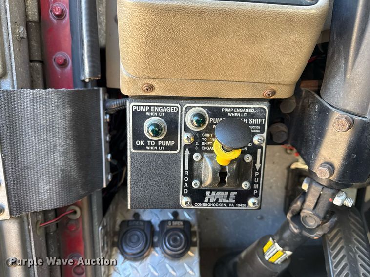 image for item EG7984 2001 Spartan pumper fire truck