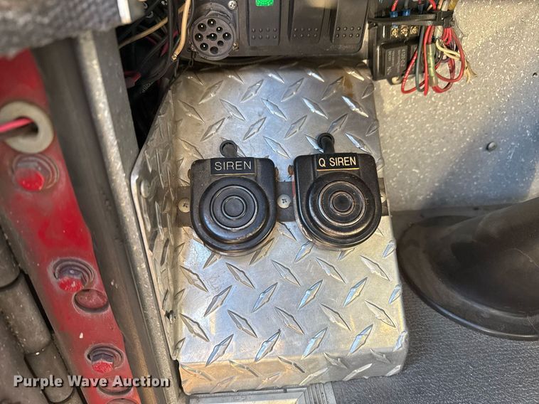 image for item EG7984 2001 Spartan pumper fire truck