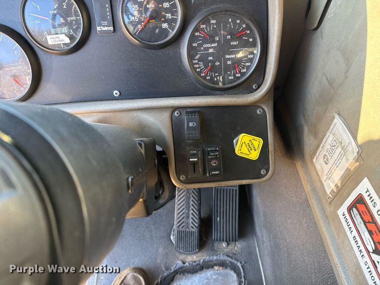 image for item EG7984 2001 Spartan pumper fire truck