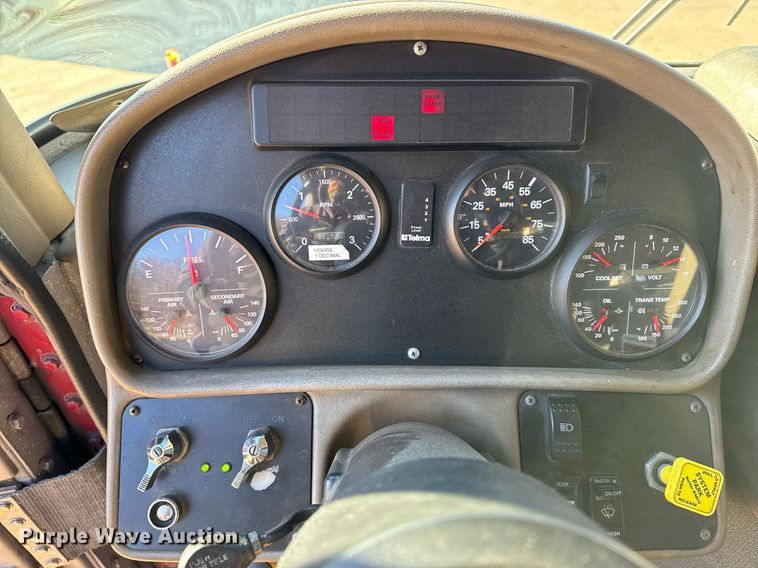 image for item EG7984 2001 Spartan pumper fire truck