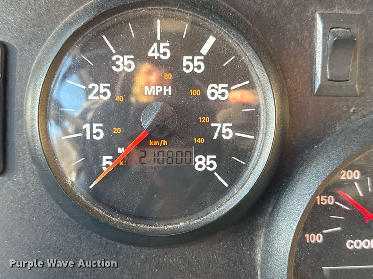 image for item EG7984 2001 Spartan pumper fire truck