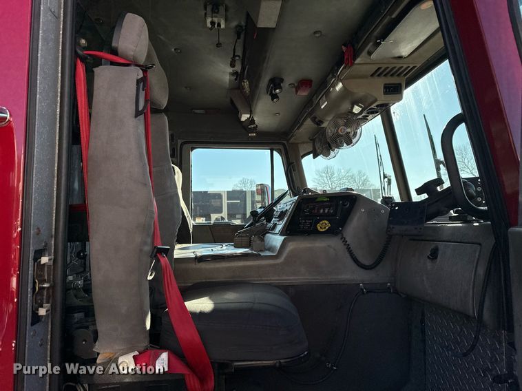 image for item EG7984 2001 Spartan pumper fire truck