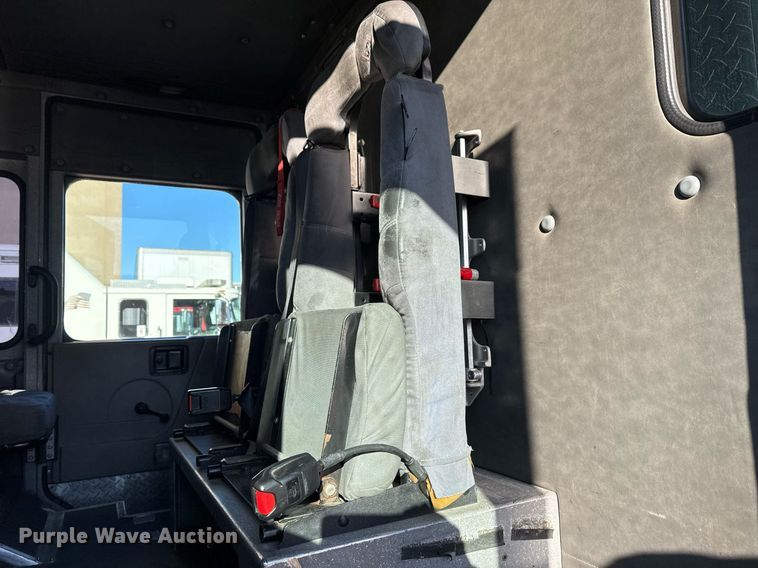 image for item EG7984 2001 Spartan pumper fire truck