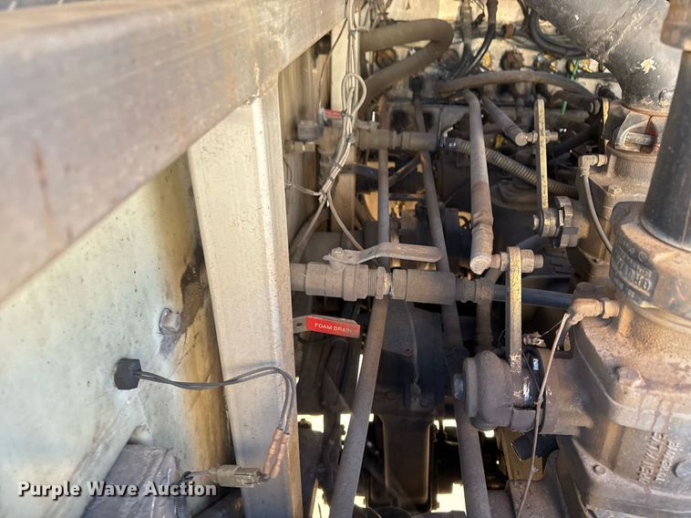 image for item EG7984 2001 Spartan pumper fire truck