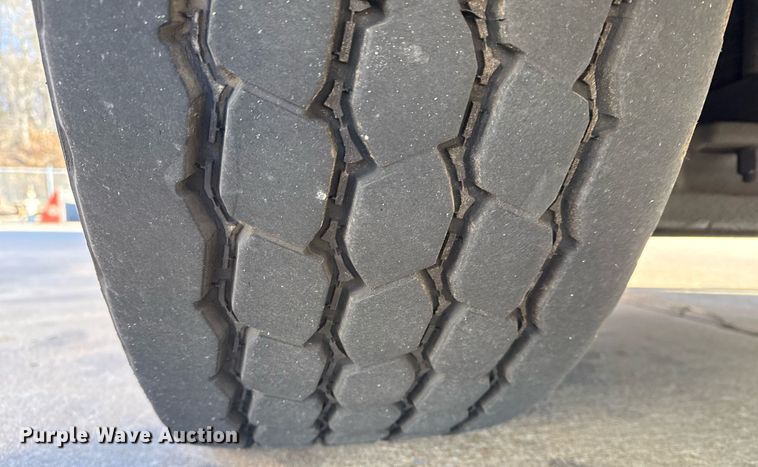 image for item EG7984 2001 Spartan pumper fire truck