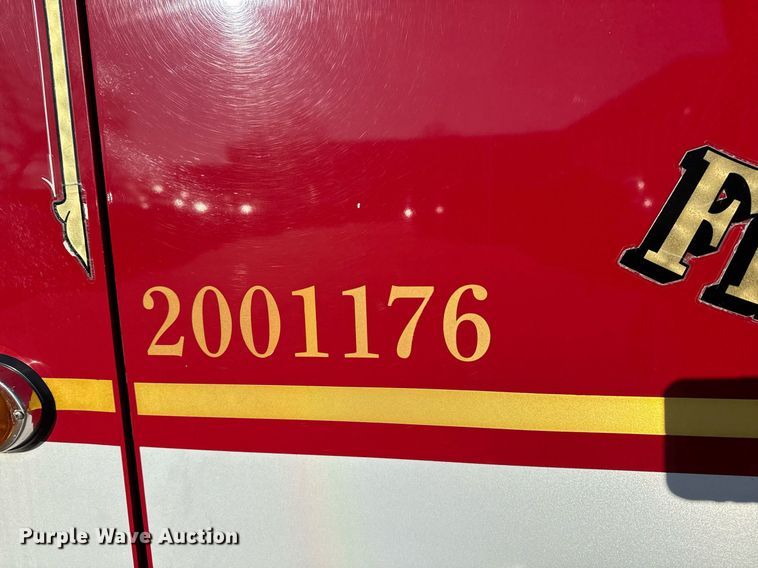 image for item EG7984 2001 Spartan pumper fire truck