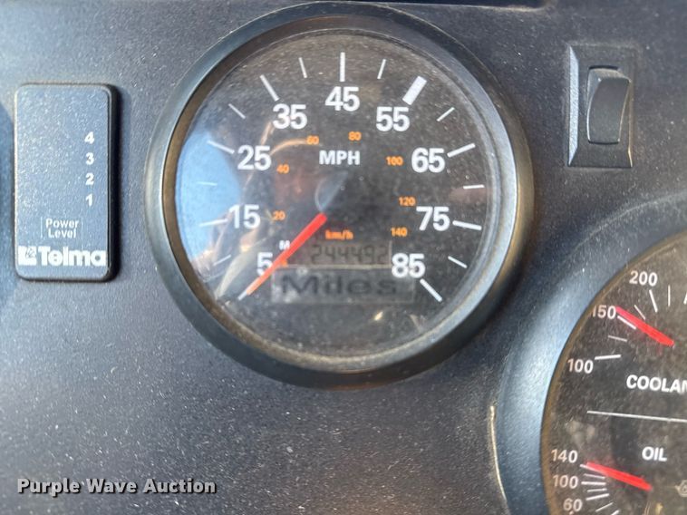 image for item EG7986 2001 Spartan Gladiator pumper fire truck