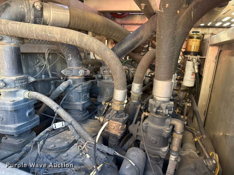 image for item EG7986 2001 Spartan Gladiator pumper fire truck