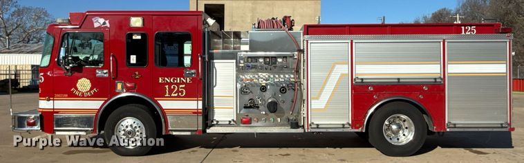 image for item EG7987 2002 Spartan Gladiator pumper fire truck