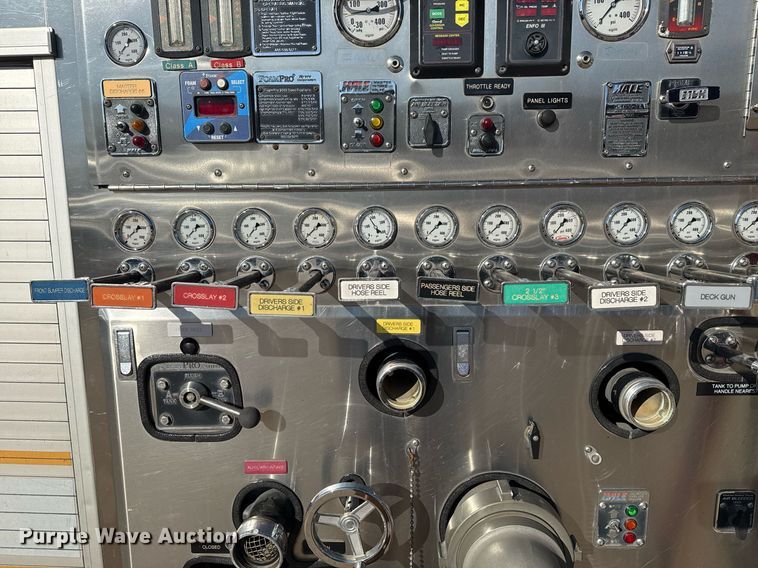 image for item EG7987 2002 Spartan Gladiator pumper fire truck