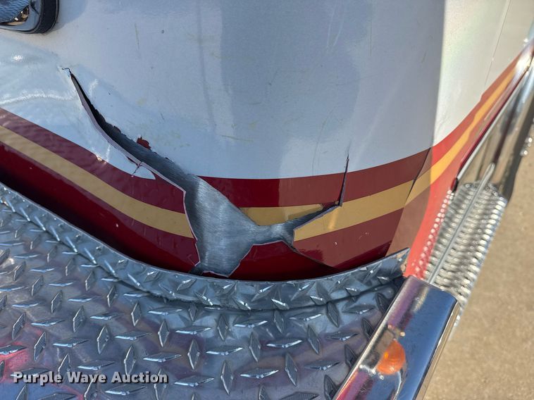 image for item EG7987 2002 Spartan Gladiator pumper fire truck