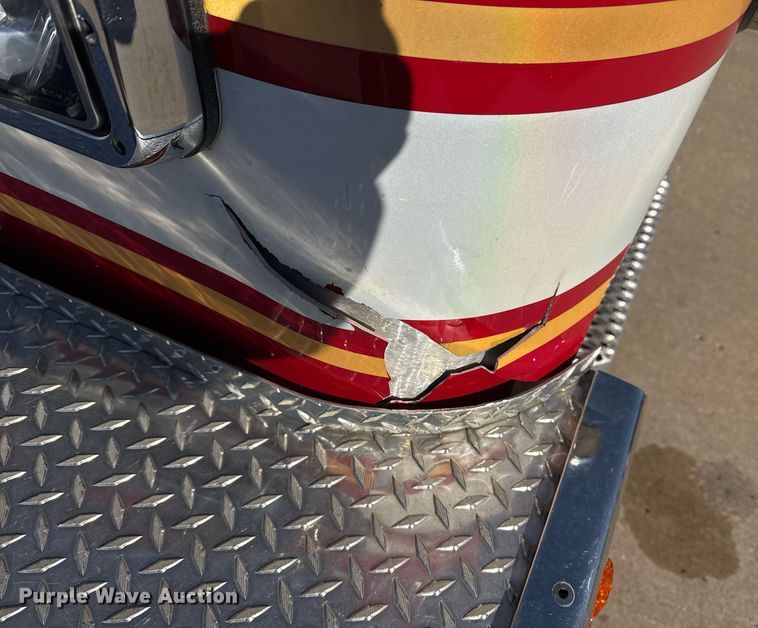 image for item EG7987 2002 Spartan Gladiator pumper fire truck