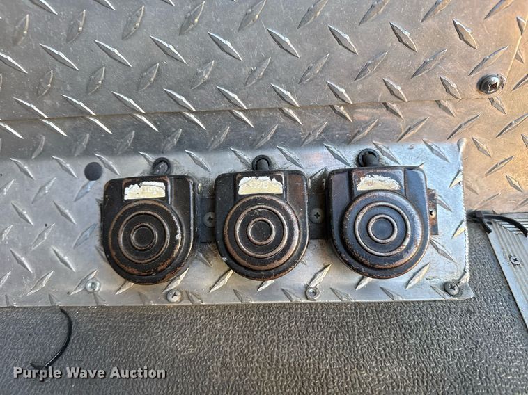 image for item EG7987 2002 Spartan Gladiator pumper fire truck