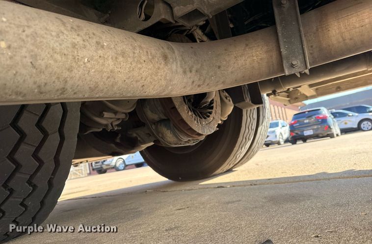 image for item EG7987 2002 Spartan Gladiator pumper fire truck