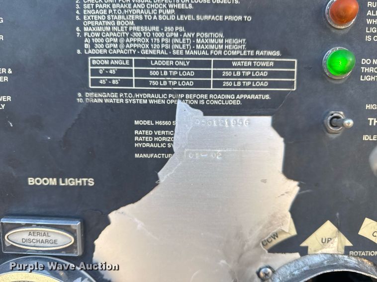 image for item EG7988 2002 Pierce ladder fire truck