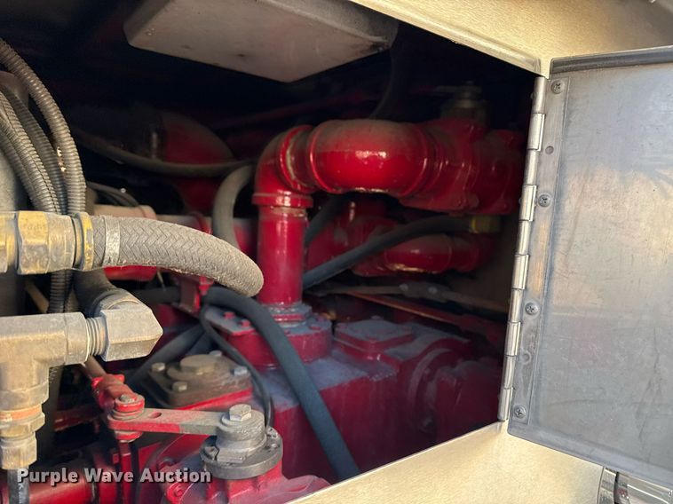 image for item EG7988 2002 Pierce ladder fire truck