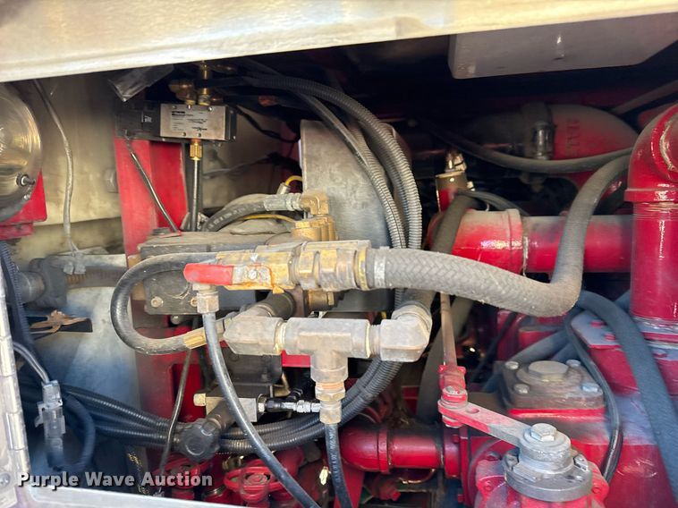 image for item EG7988 2002 Pierce ladder fire truck