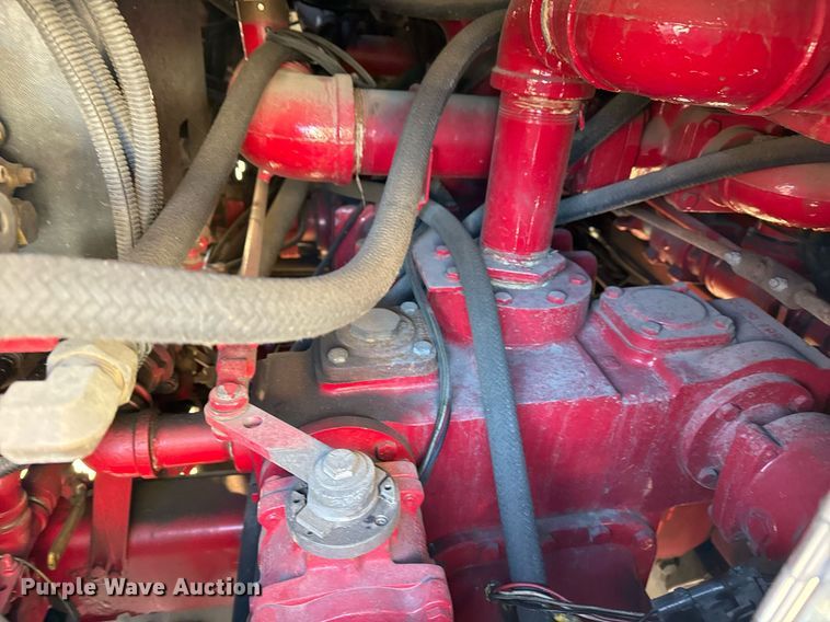 image for item EG7988 2002 Pierce ladder fire truck