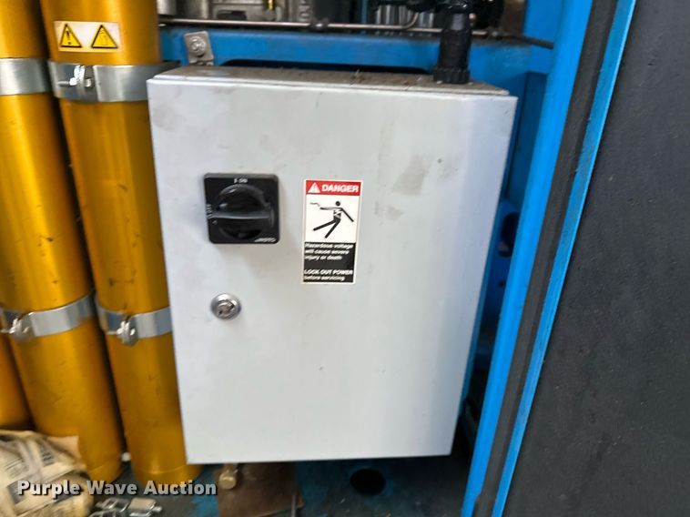 image for item EG7989 Mako BAM07H SCBA tank refill station