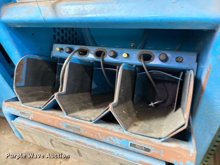 image for item EG7989 Mako BAM07H SCBA tank refill station