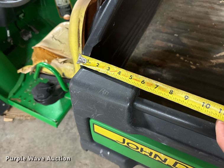 image for item EG7991 2016 John Deere Gator TX utility vehicle