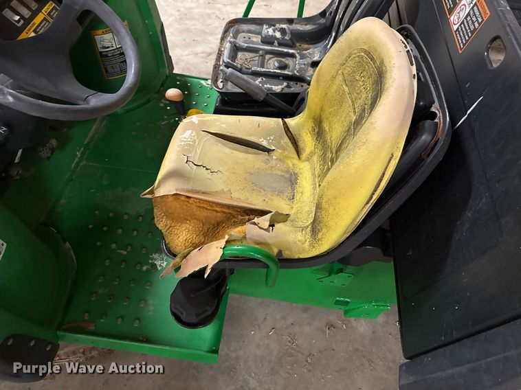 image for item EG7991 2016 John Deere Gator TX utility vehicle