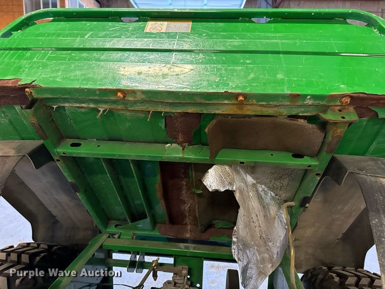 image for item EG7992 2008 John Deere Gator TS utility vehicle