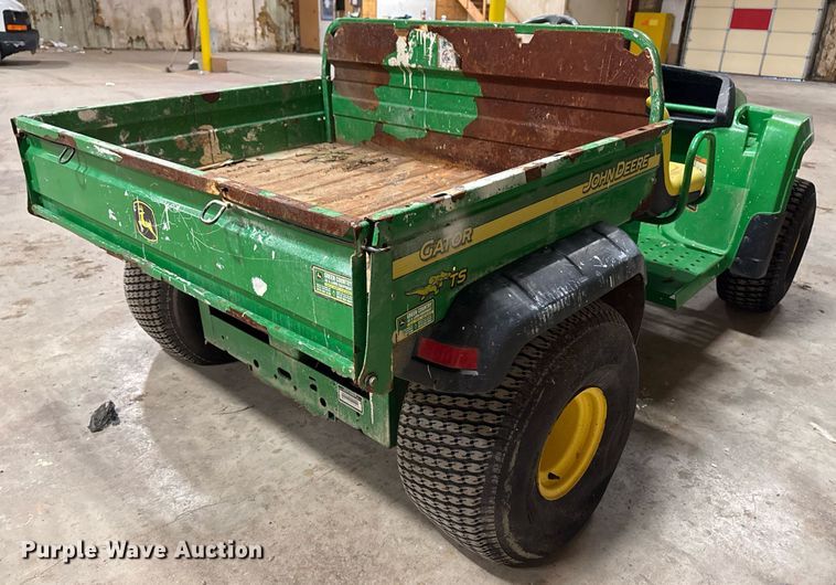 image for item EG7994 2005 John Deere Gator TS utility vehicle