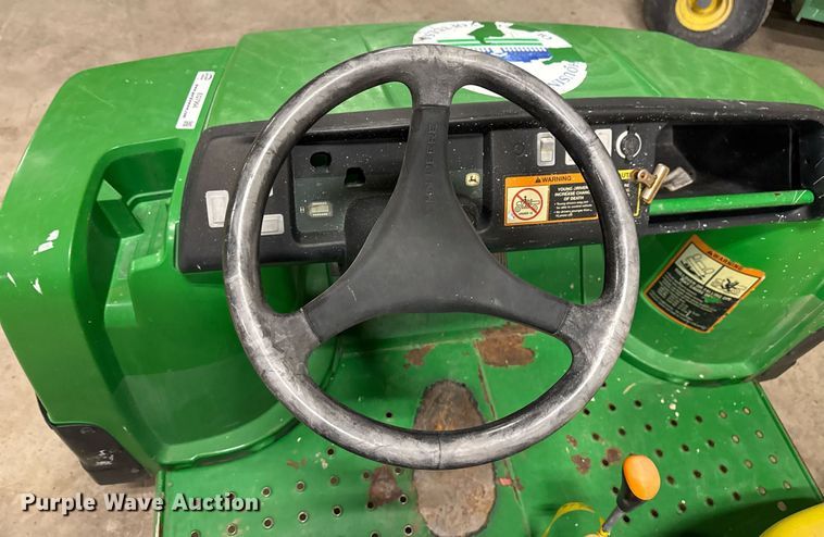 image for item EG7994 2005 John Deere Gator TS utility vehicle