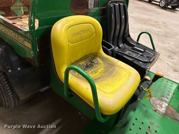 image for item EG7994 2005 John Deere Gator TS utility vehicle