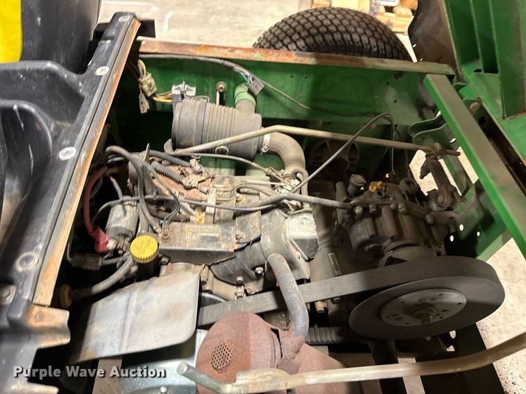 image for item EG7994 2005 John Deere Gator TS utility vehicle