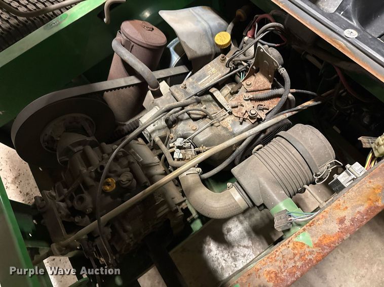 image for item EG7994 2005 John Deere Gator TS utility vehicle