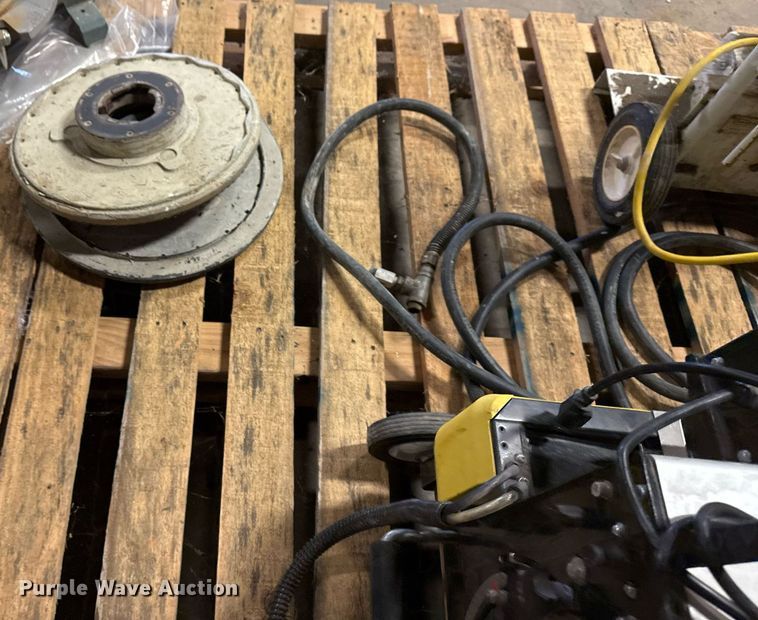 image for item EG7997 Tools