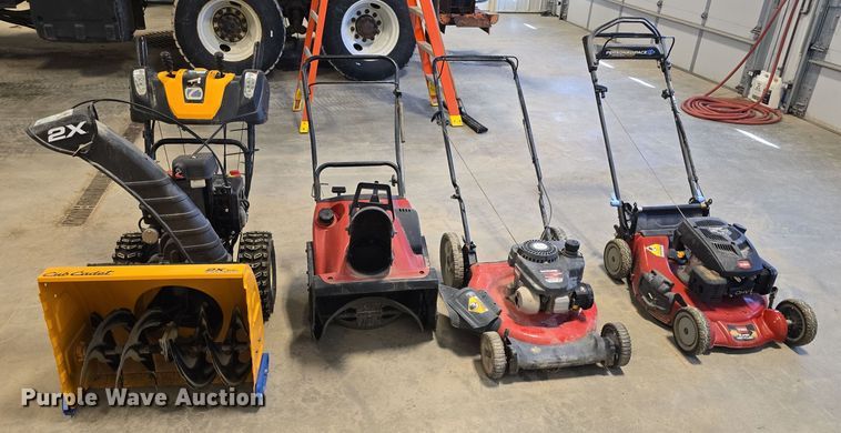 image for item EH8531 Lawn and garden equipment