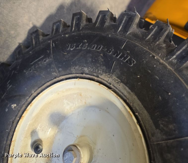 image for item EH8531 Lawn and garden equipment