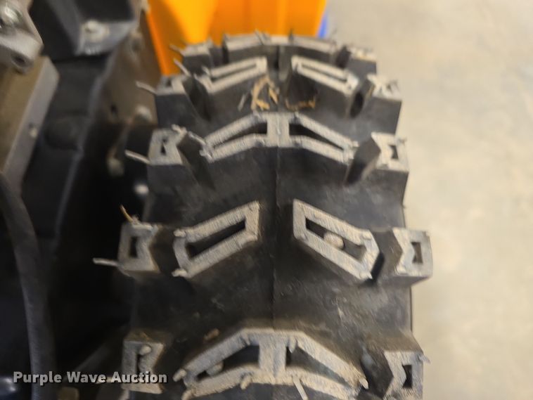 image for item EH8531 Lawn and garden equipment