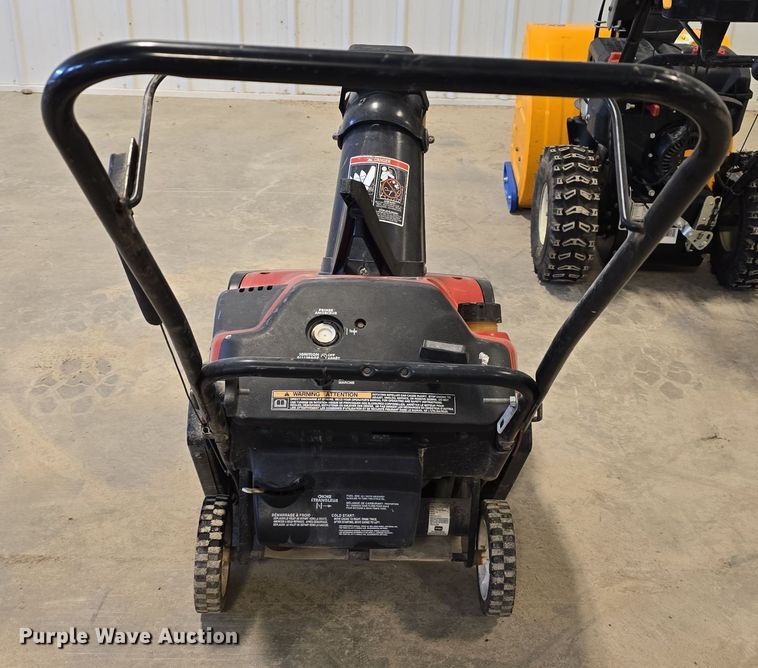 image for item EH8531 Lawn and garden equipment