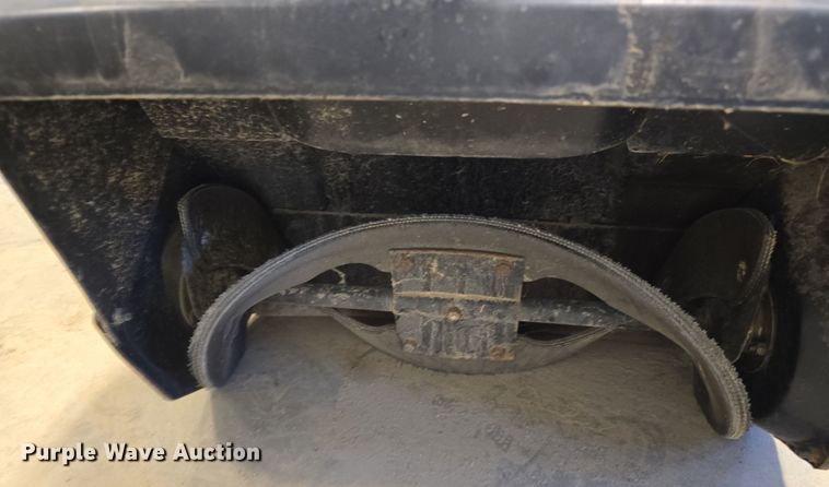 image for item EH8531 Lawn and garden equipment