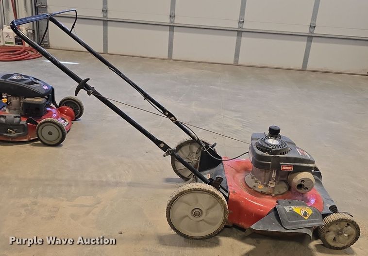 image for item EH8531 Lawn and garden equipment