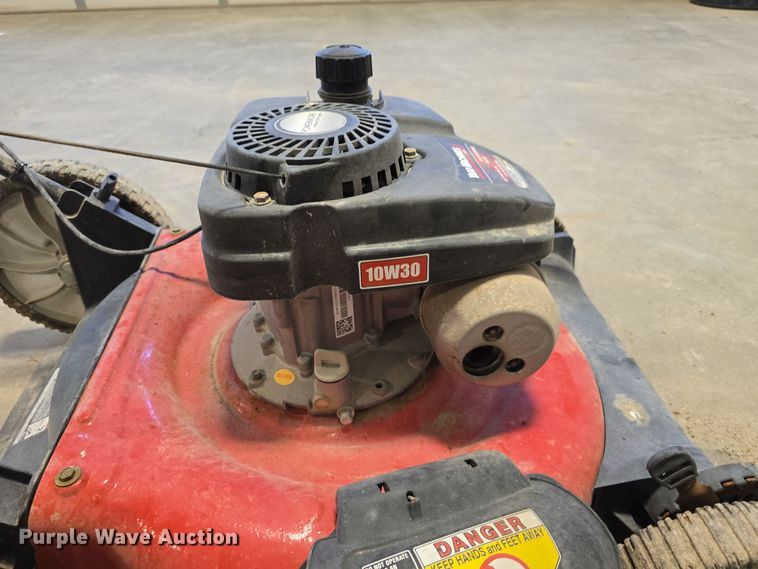 image for item EH8531 Lawn and garden equipment