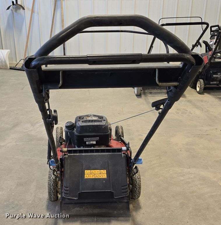 image for item EH8531 Lawn and garden equipment