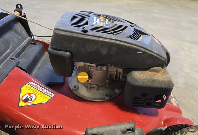 image for item EH8531 Lawn and garden equipment