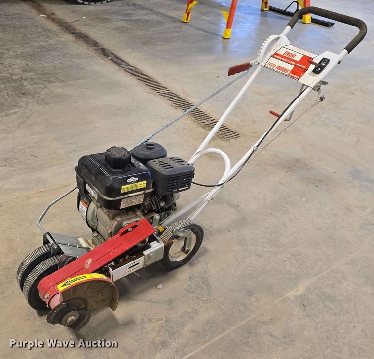 image for item EH8533 Lawn and garden equipment