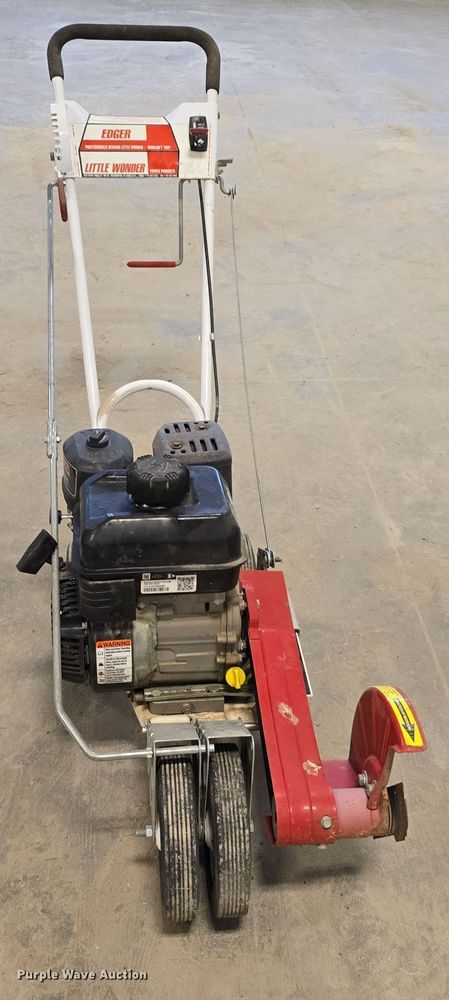 image for item EH8533 Lawn and garden equipment