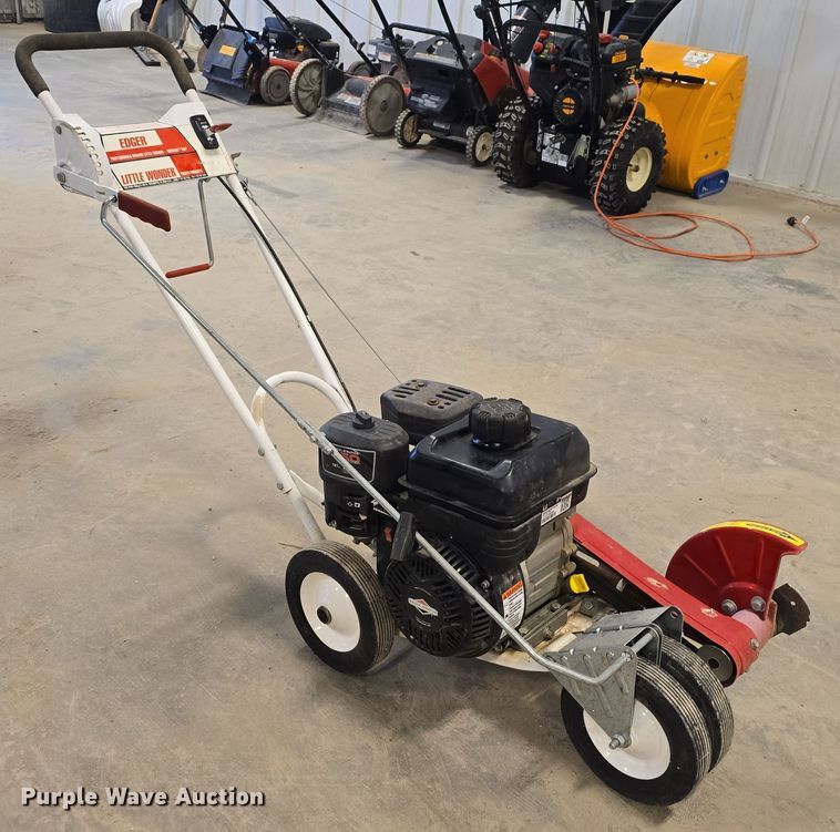 image for item EH8533 Lawn and garden equipment